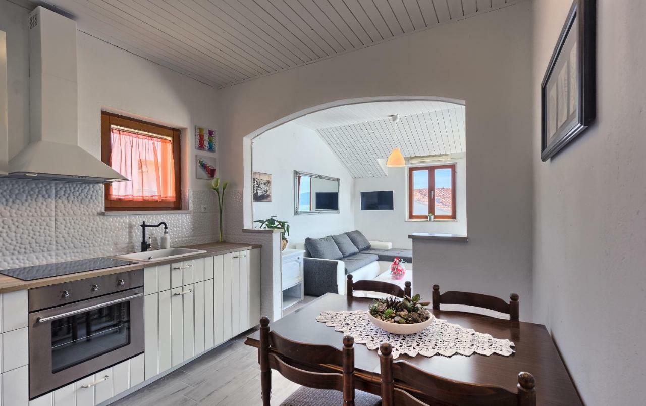 Lantana Apartment Bol Exteriör bild