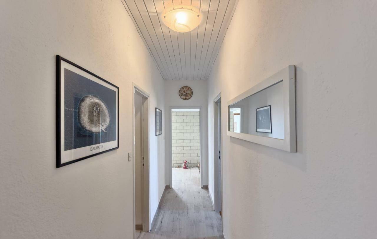 Lantana Apartment Bol Exteriör bild